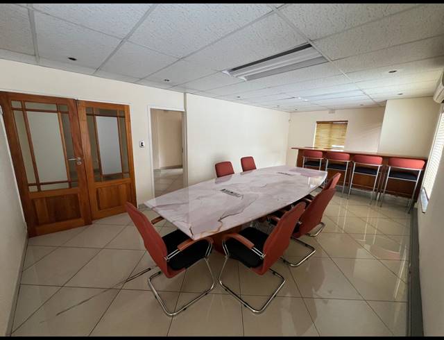 1,003M² WAREHOUSE TO LET IN STRIJDOMPARK